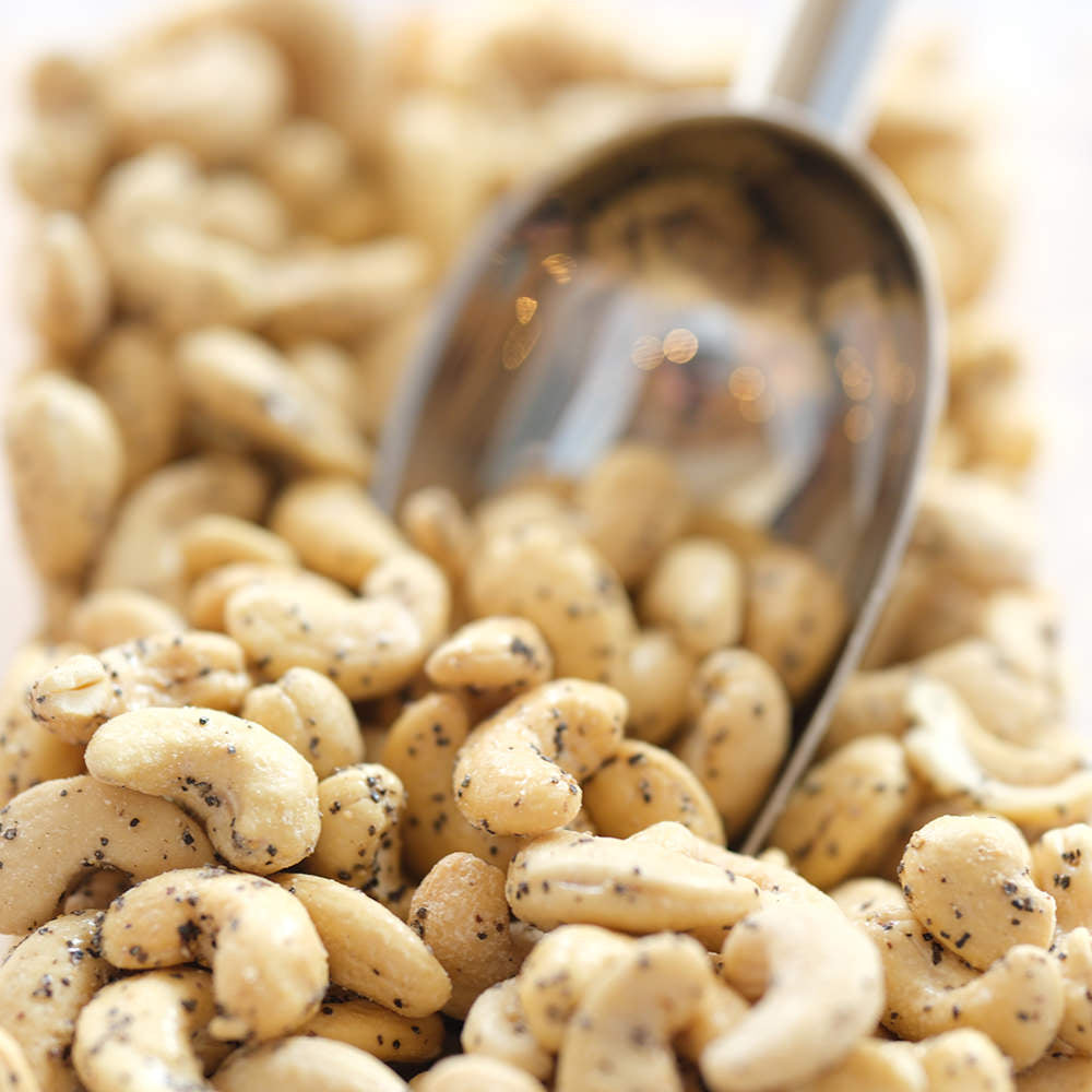 【数量限定】大人の白トリュフペッパーカシューナッツ