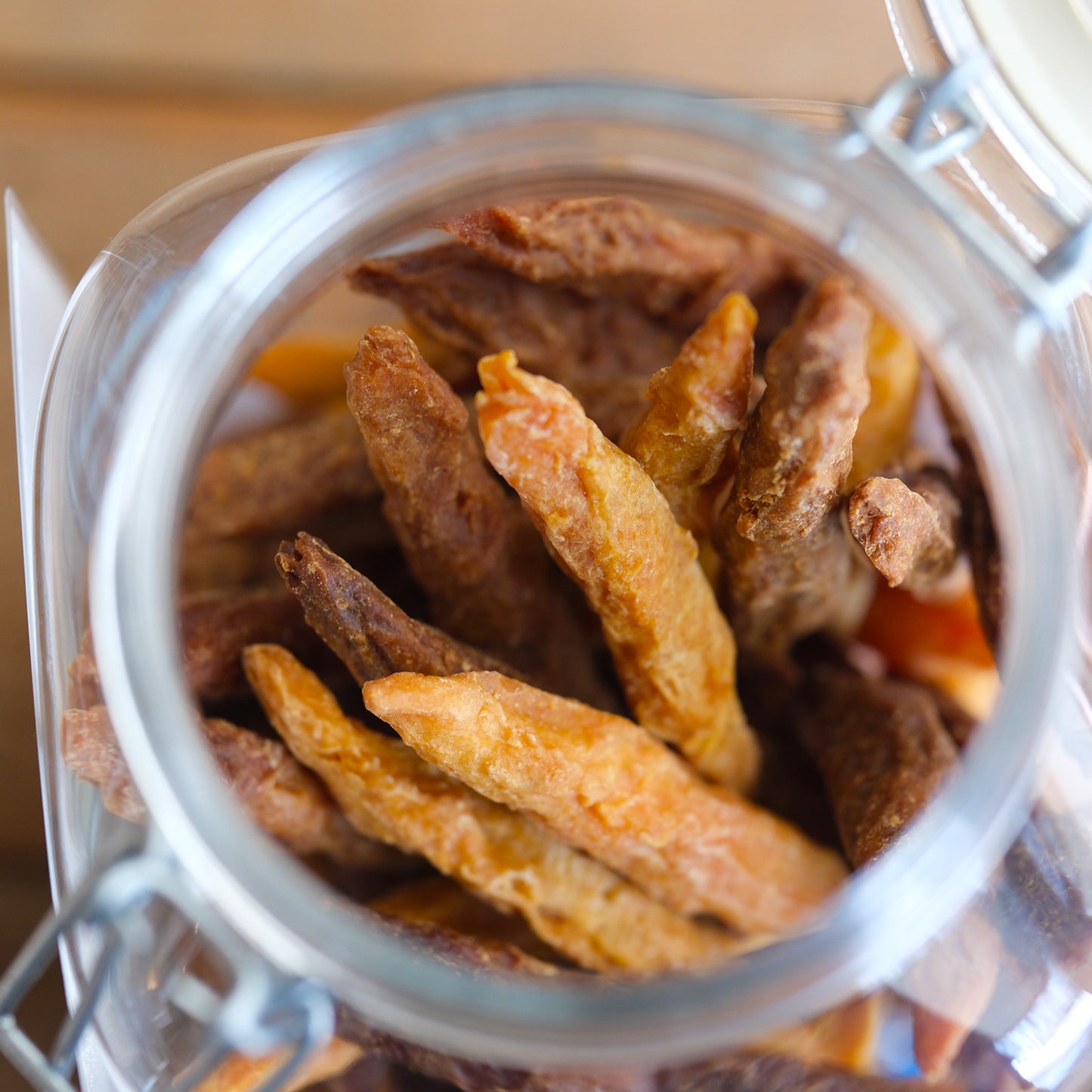 完熟あんずスティック　【アフガニスタン産】